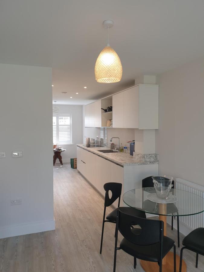 Coastal Retreat Bognor Villa Bersted Buitenkant foto
