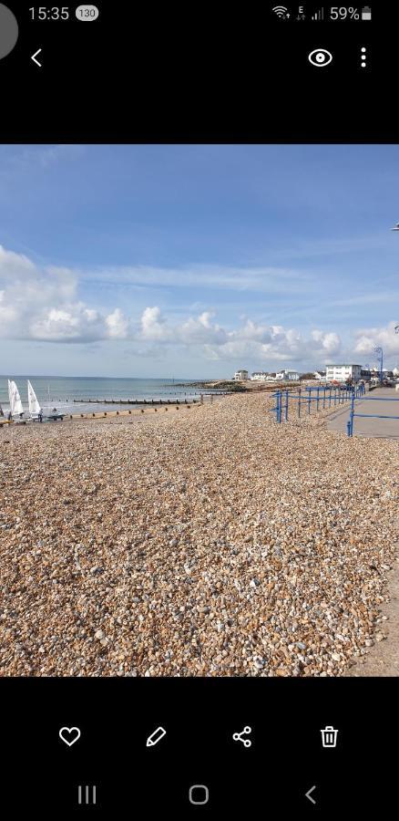 Coastal Retreat Bognor Villa Bersted Buitenkant foto