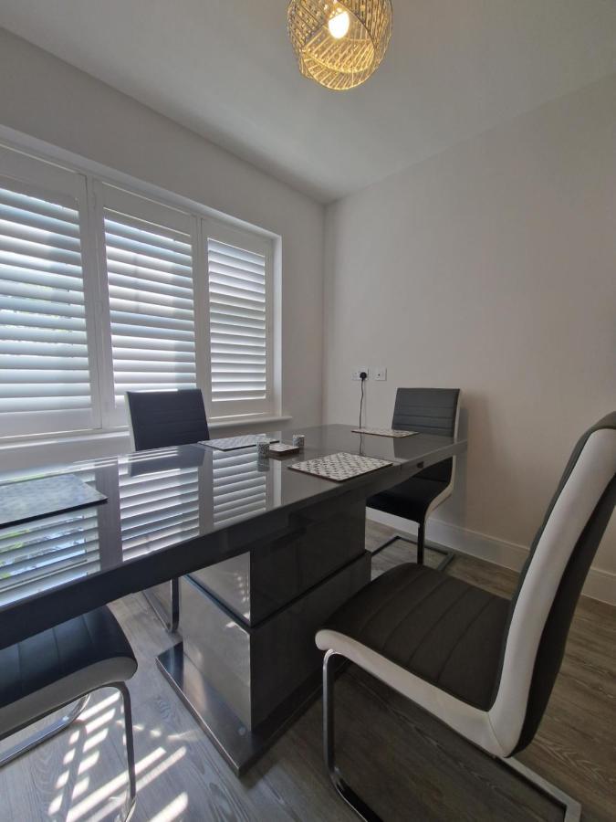 Coastal Retreat Bognor Villa Bersted Buitenkant foto